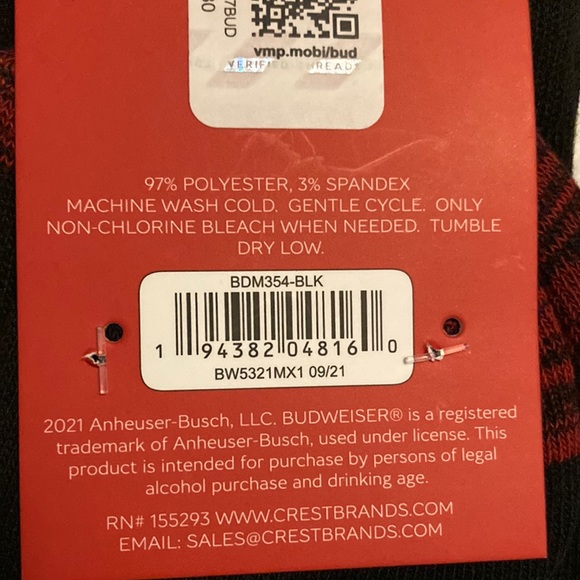 Men’s Budweiser Beer Novelty Crew Socks 3-Piece Set - Picture 4 of 9